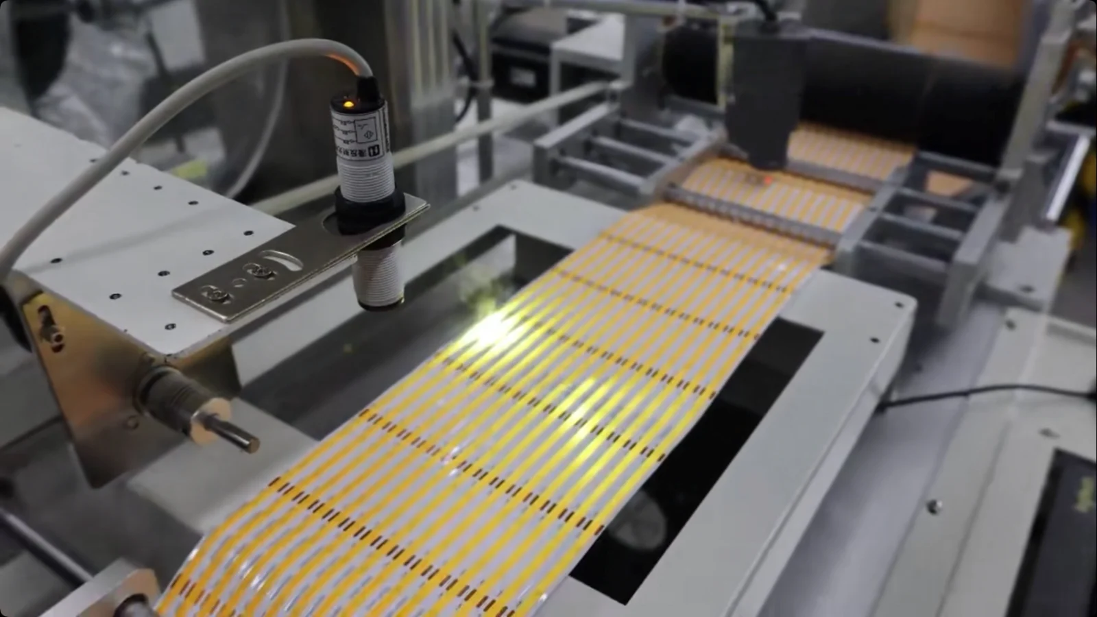 COB Light Strip Manufacturing Process And Light Source Packaging